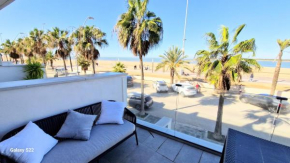 Boutelou playa con vistas al mar